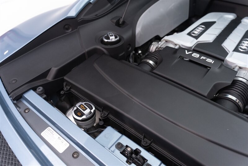 Used 2011 Audi R8 V8 AWD/4WD image 73
