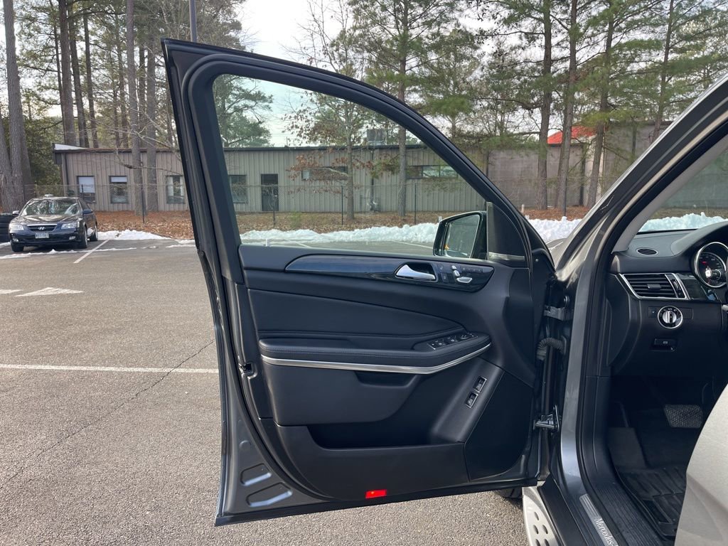 Certified 2018 Mercedes-Benz GLS 550 4MATIC image 20