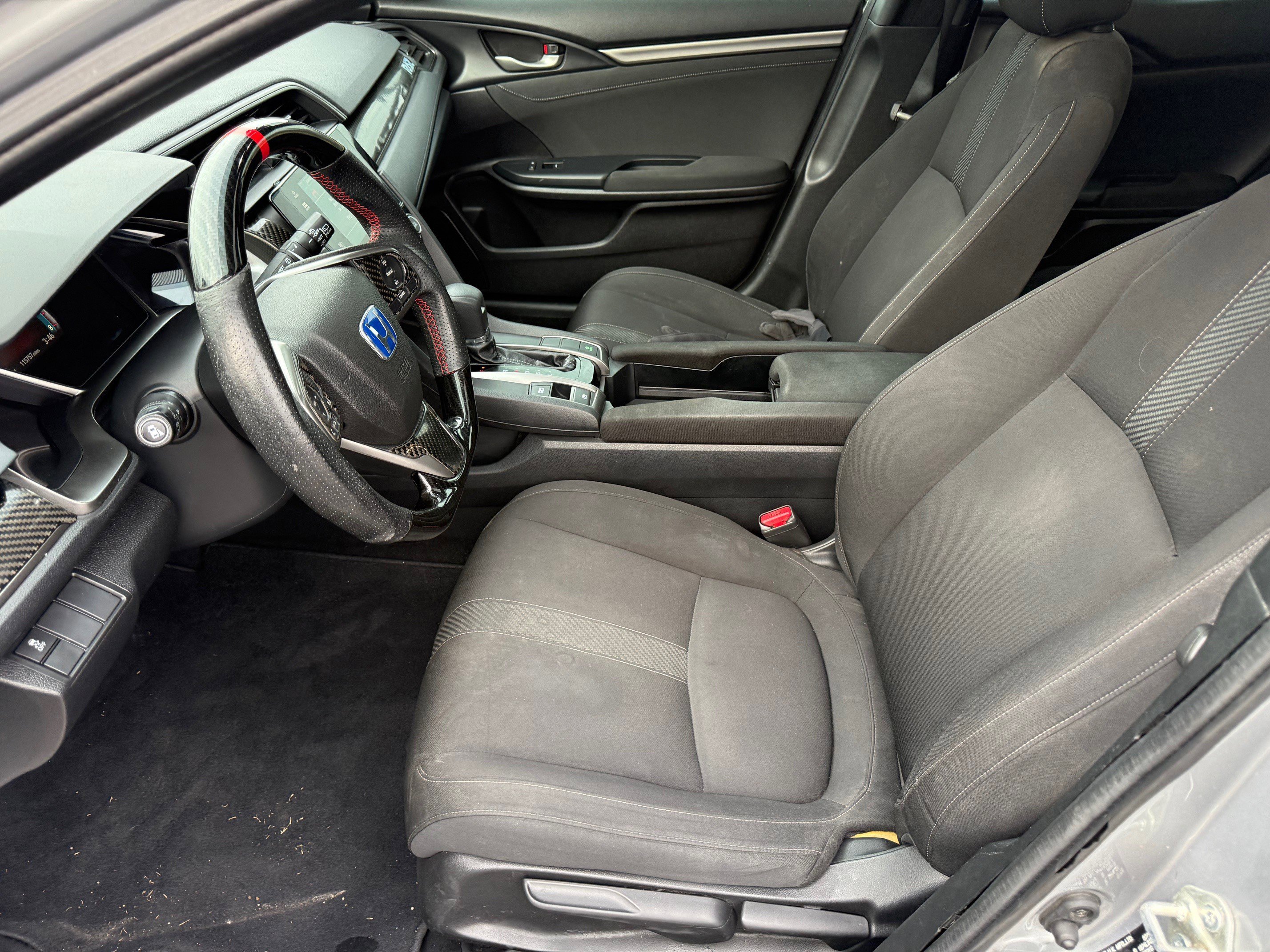 Used 2018 Honda Civic EX image 9
