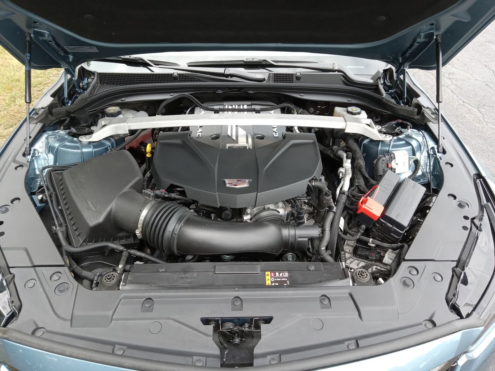 Used 2024 Cadillac CT5 V Blackwing w/ Carbon Fiber Package 2 RWD image 28