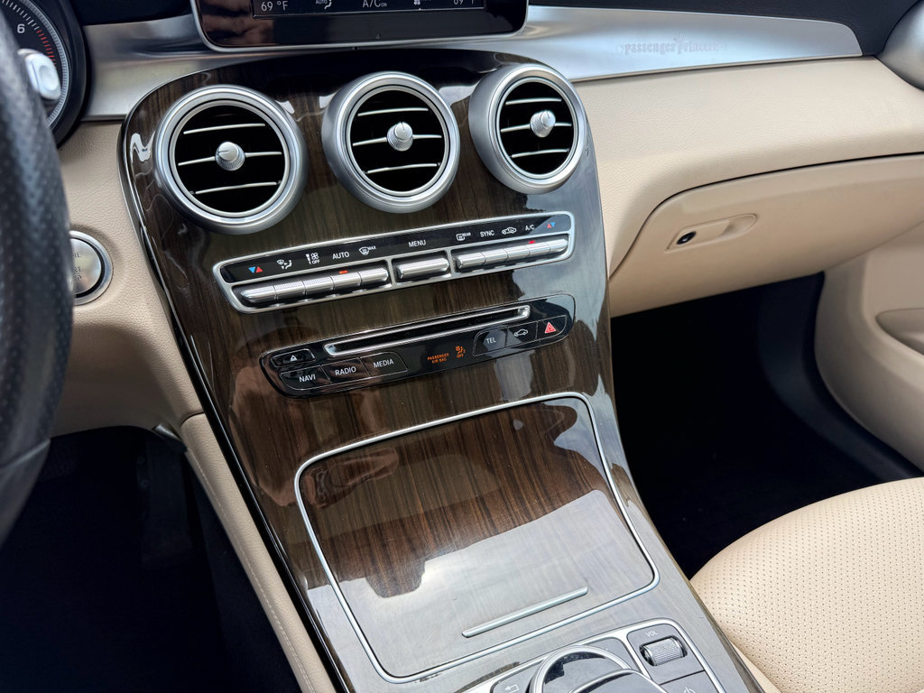 Used 2016 Mercedes-Benz GLC 300 image 21