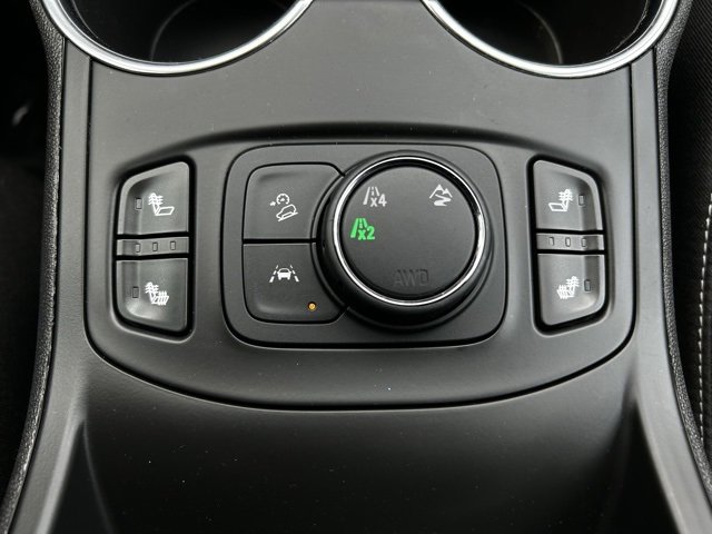 Used 2022 GMC Terrain SLE w/ Driver Convenience Package image 25