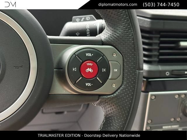 Used 2024 INEOS Grenadier Station Wagon AWD/4WD image 30