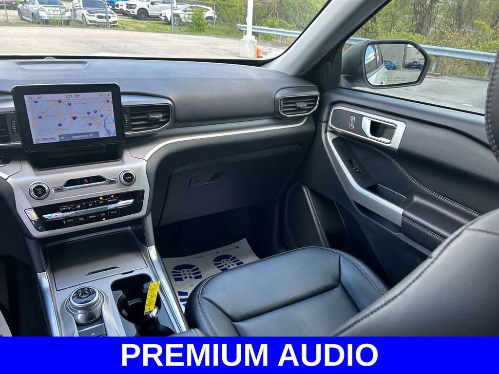 Used 2023 Ford Explorer XLT w/ Equipment Group 202A RWD image 11