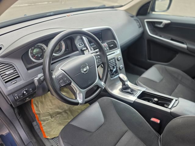 Used 2013 Volvo XC60 3.2 FWD image 27