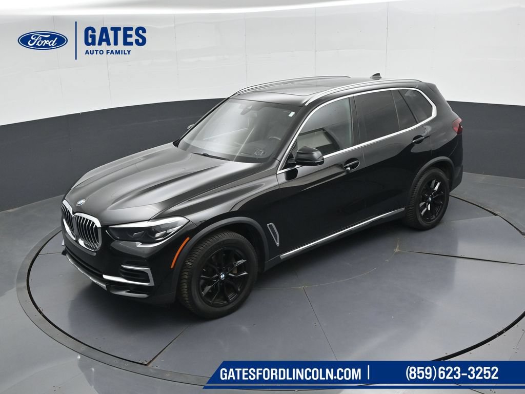 Used 2022 BMW X5 xDrive40i w/ Premium Package AWD/4WD image 54