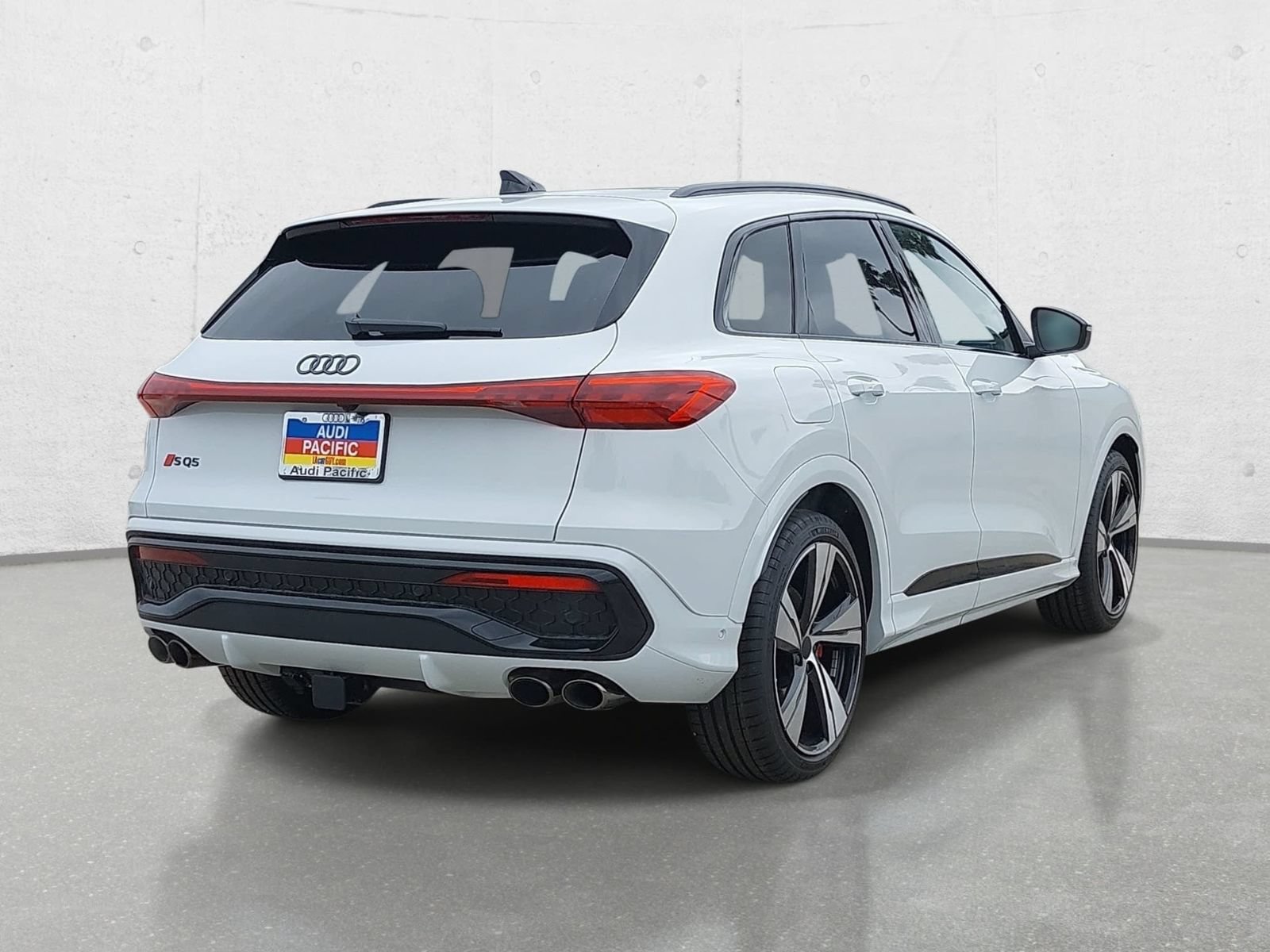 New 2026 Audi SQ5 Premium Plus AWD/4WD image 5