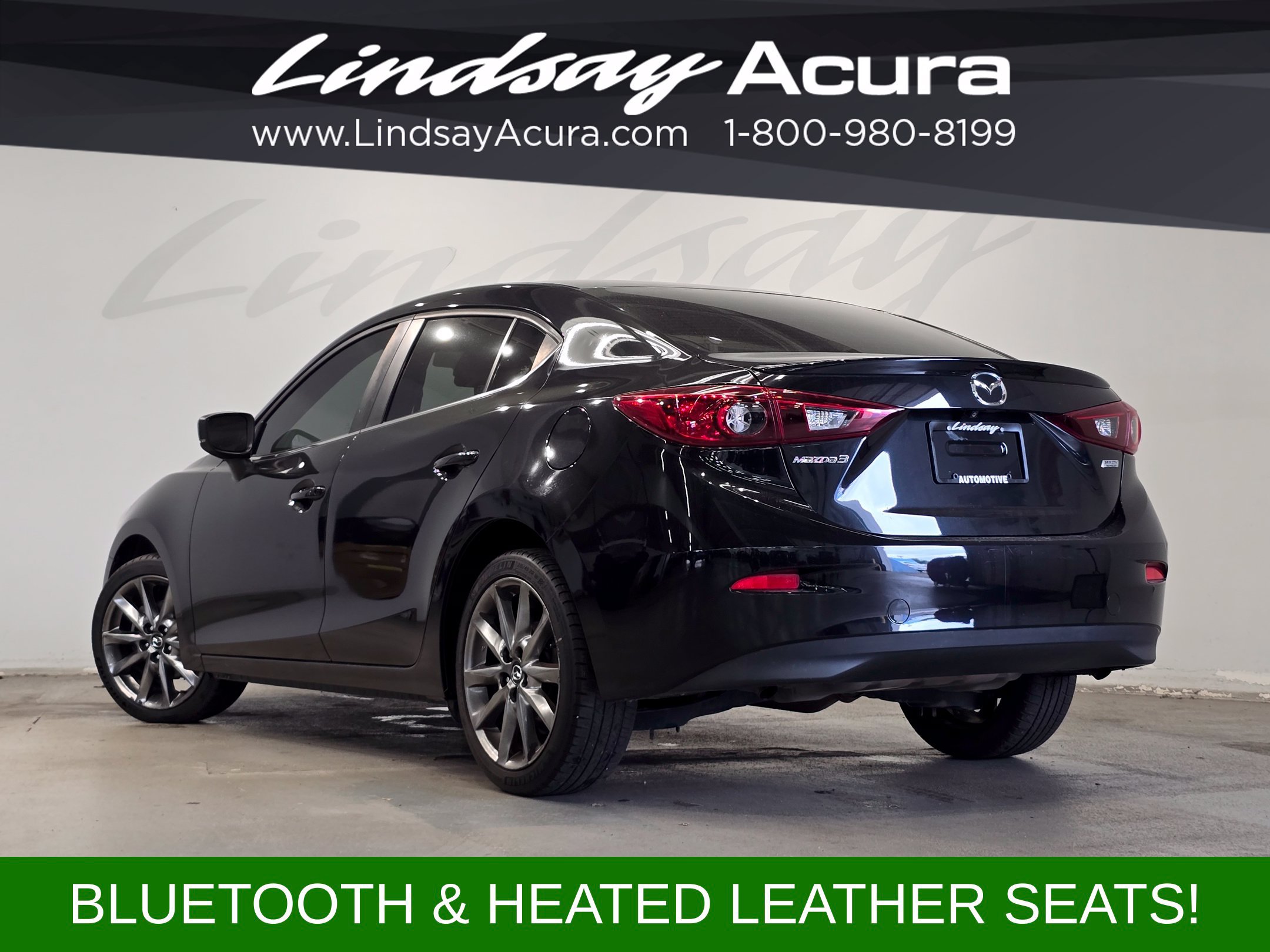 Used 2018 MAZDA MAZDA3 Touring FWD image 4