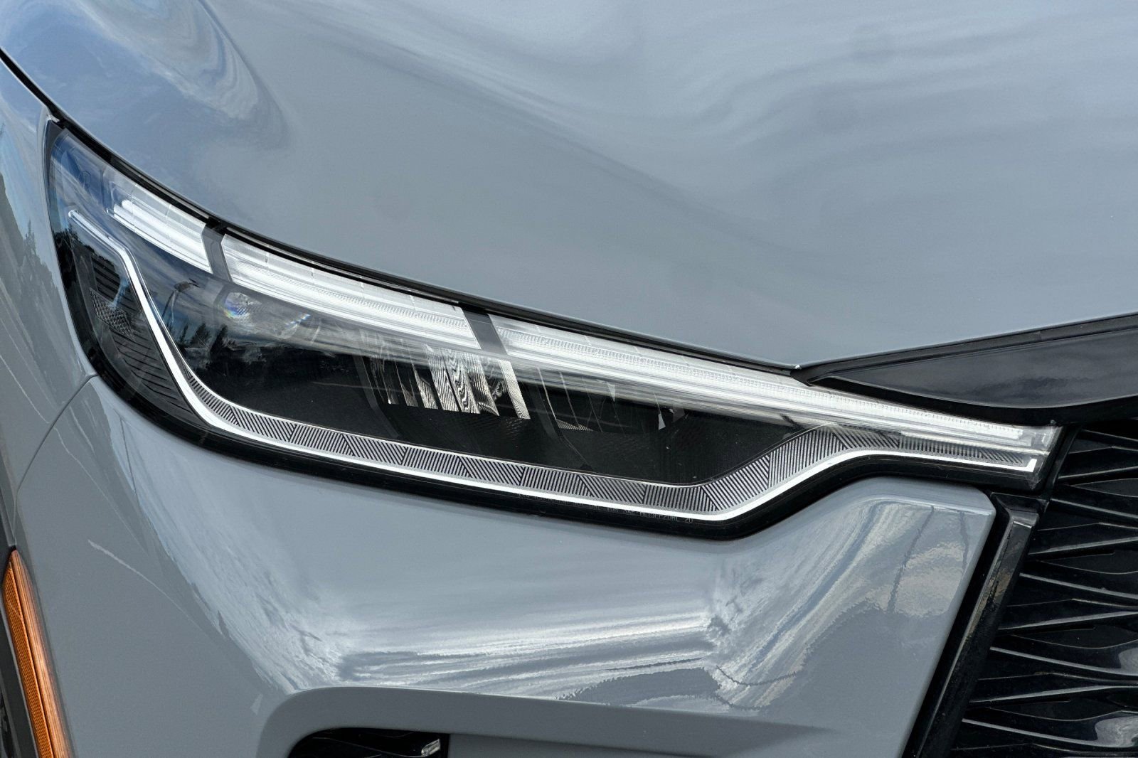 Certified 2025 INFINITI QX60 Luxe w/ Black Edition image 49