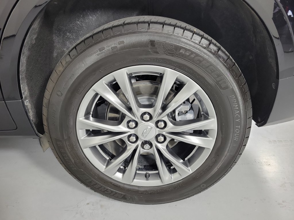 Used 2023 Cadillac XT5 Premium Luxury FWD image 11