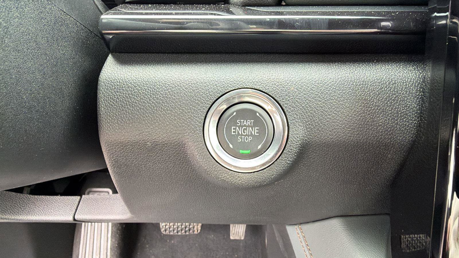 New 2026 GMC Terrain AT4 w/ Convenience Package III image 20