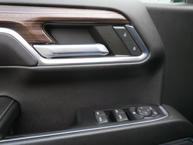 Used 2022 Chevrolet Silverado 1500 LT Trail Boss w/ Convenience Package II image 12