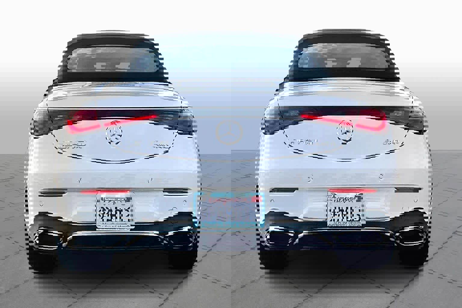 Used 2024 Mercedes-Benz CLE 450 4MATIC Cabriolet image 4