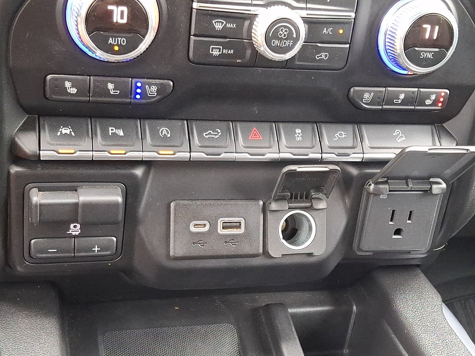 Used 2019 GMC Sierra 1500 Denali w/ Technology Package AWD/4WD image 24