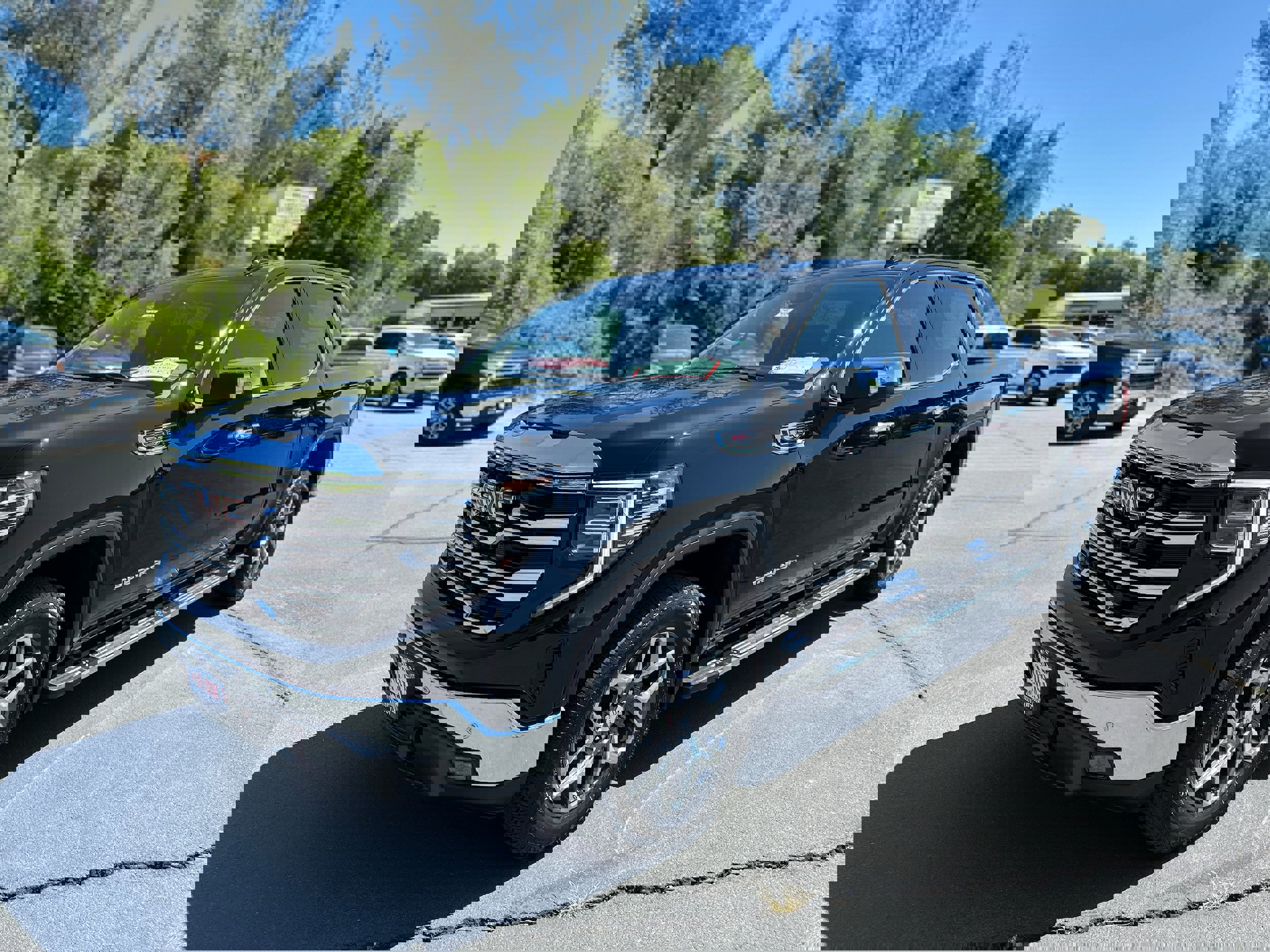 New 2025 GMC Sierra 1500 SLT w/ SLT Premium Plus Package