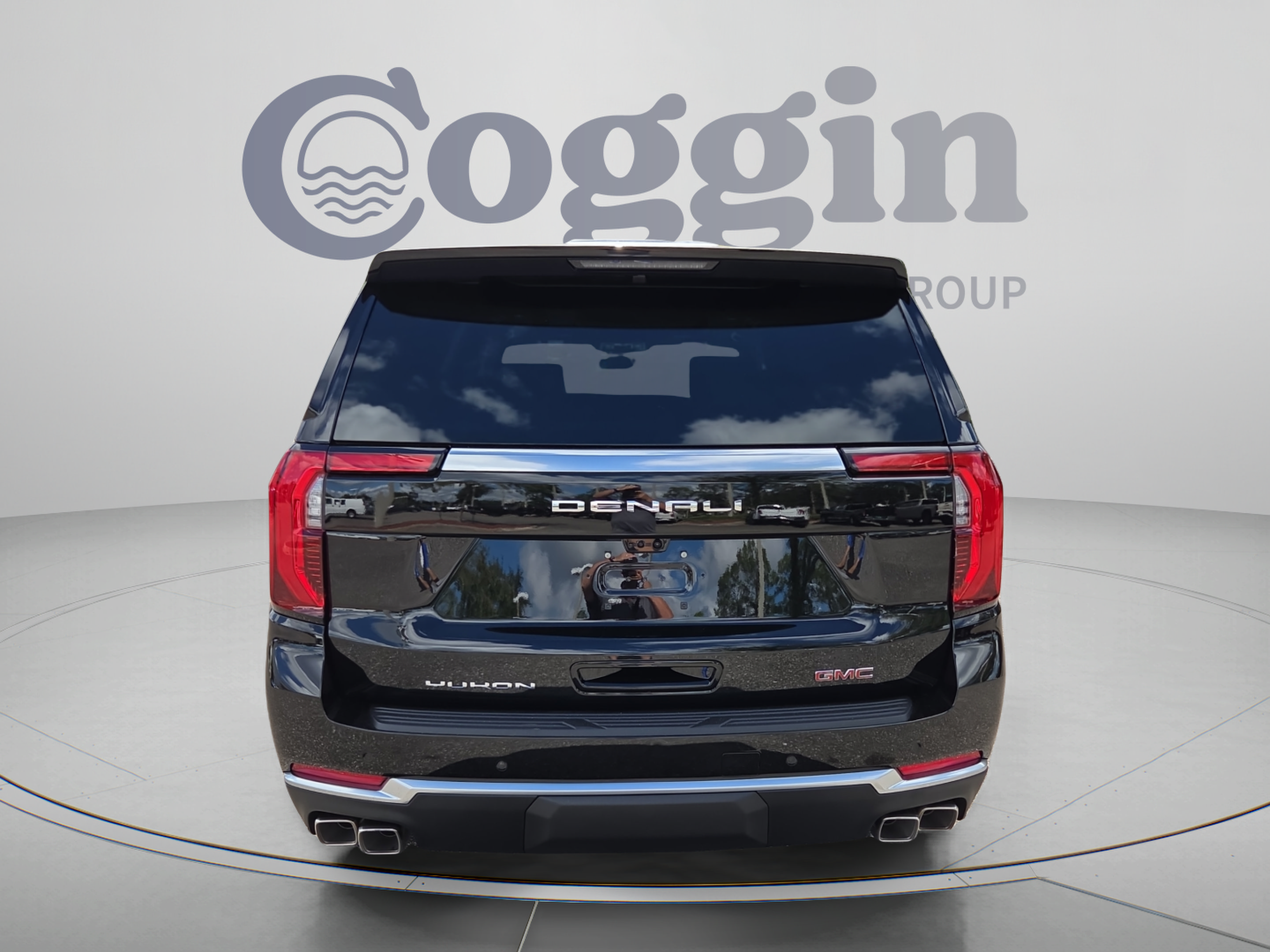 New 2026 GMC Yukon Denali w/ Denali Reserve Package RWD image 4