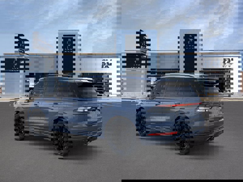 New 2026 Lincoln Aviator Reserve w/ Jet Appearance Package image 4