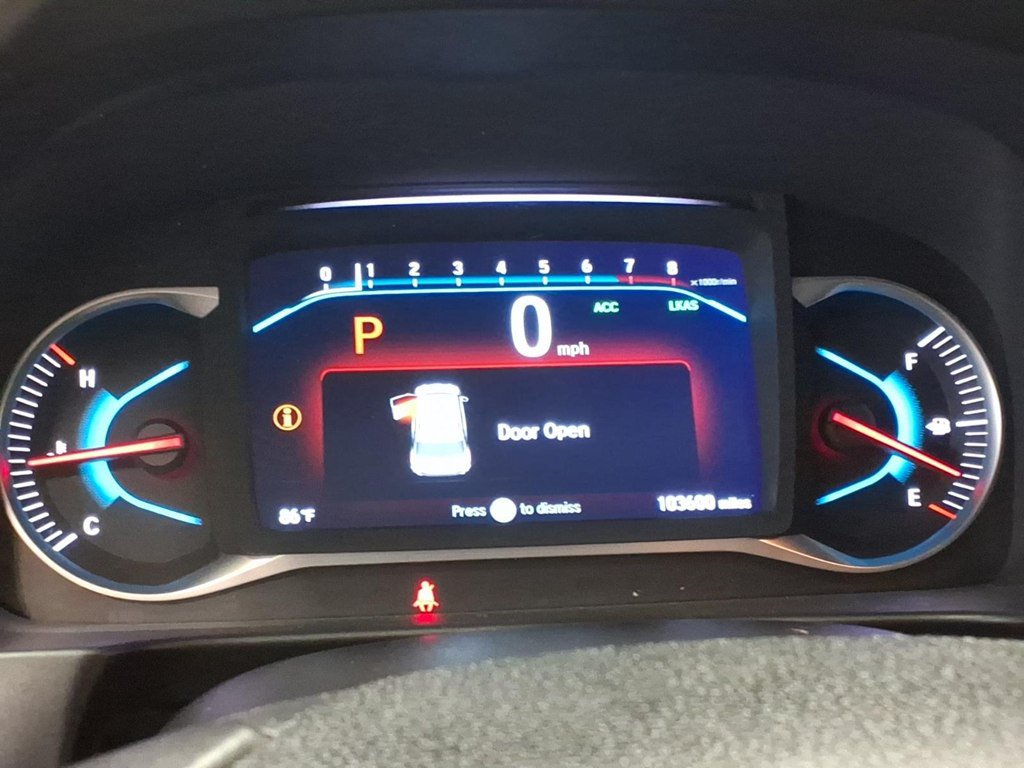 Used 2019 Honda Pilot AWD Touring image 18
