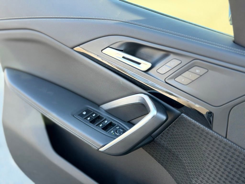 New 2026 BMW X1 xDrive28i w/ Convenience Package image 17