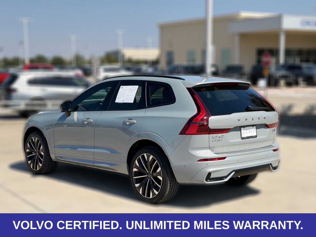 Certified 2026 Volvo XC60 B5 Ultra AWD/4WD image 8