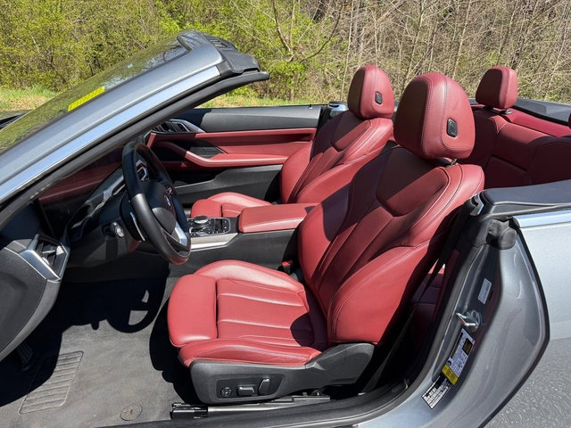 Used 2024 BMW 430i Convertible image 9