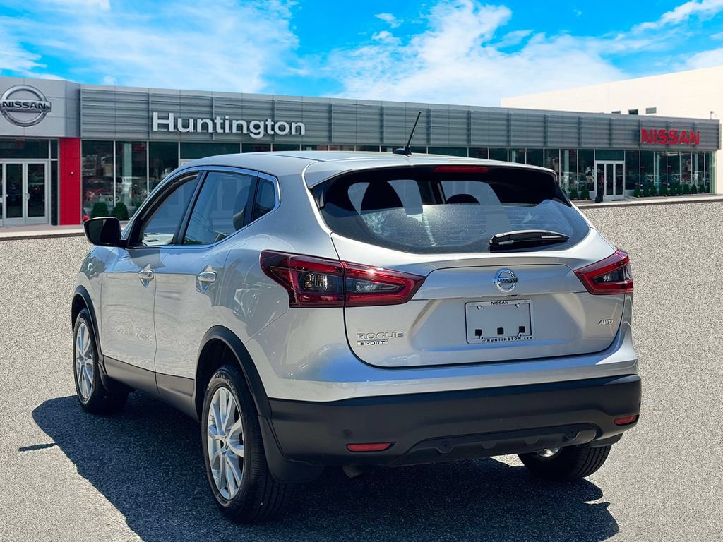 Certified 2022 Nissan Rogue Sport S AWD/4WD image 5