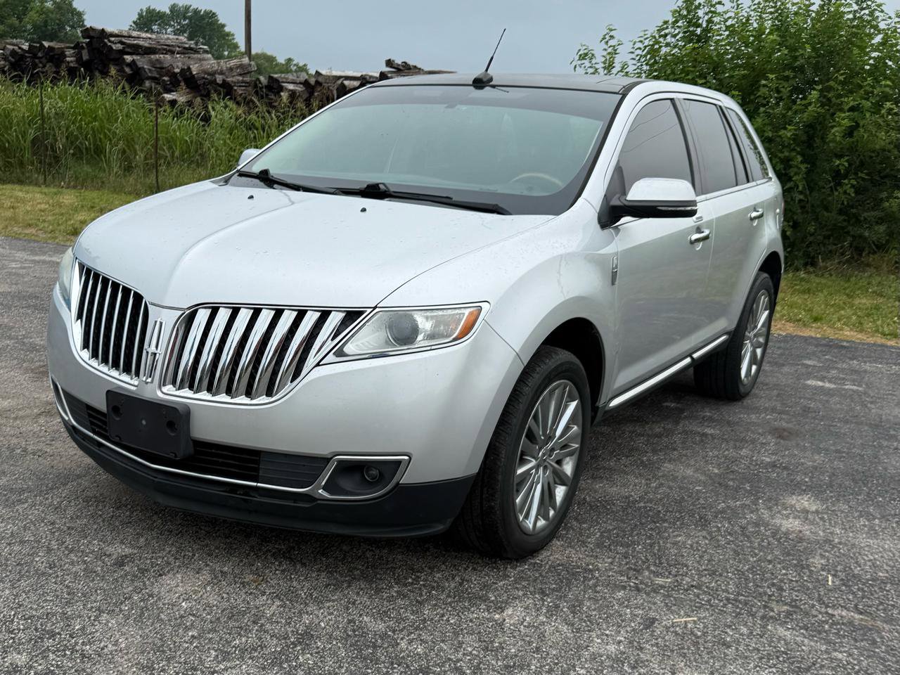 Used 2014 Lincoln MKX AWD w/ Equipment Group 102A