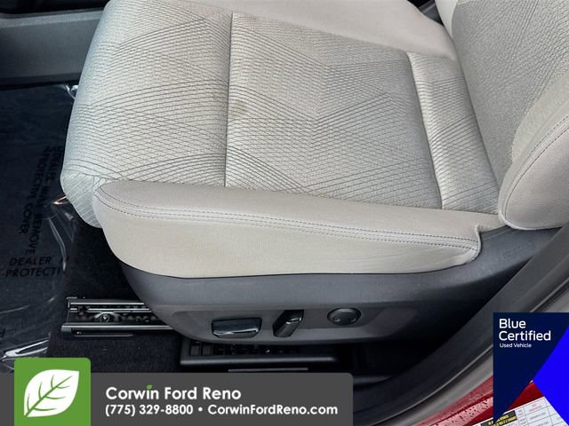 Used 2024 Nissan Rogue SV image 22