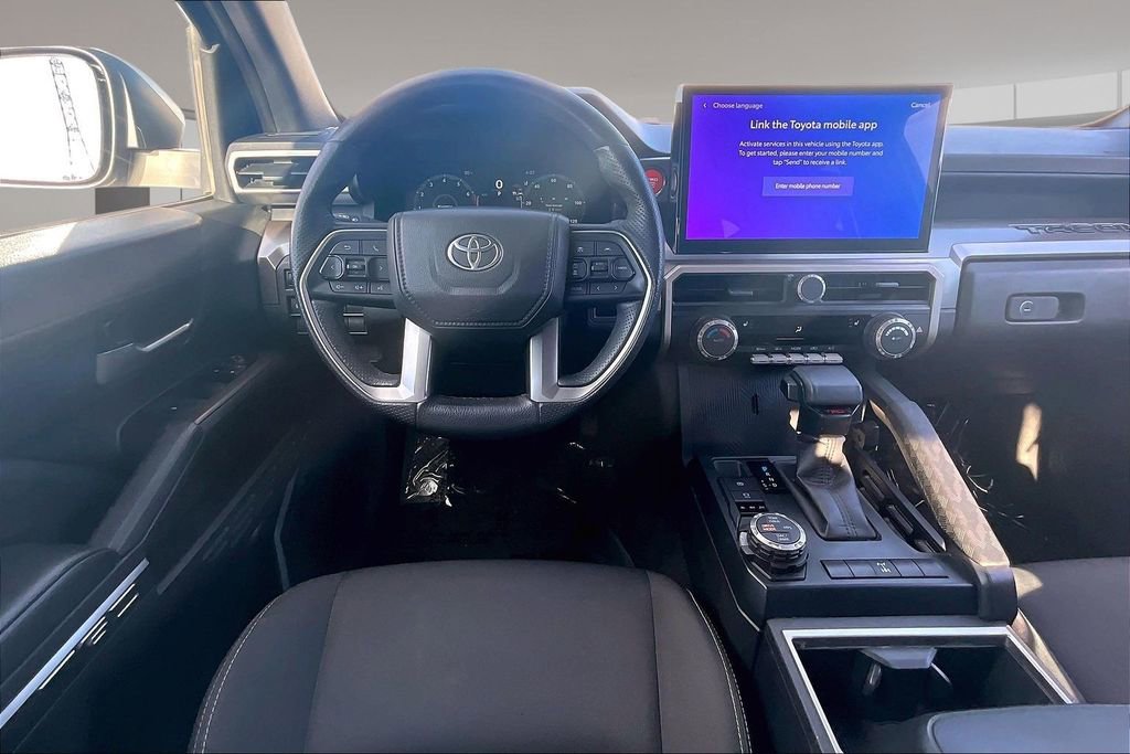 Used 2024 Toyota Tacoma TRD Off-Road image 9