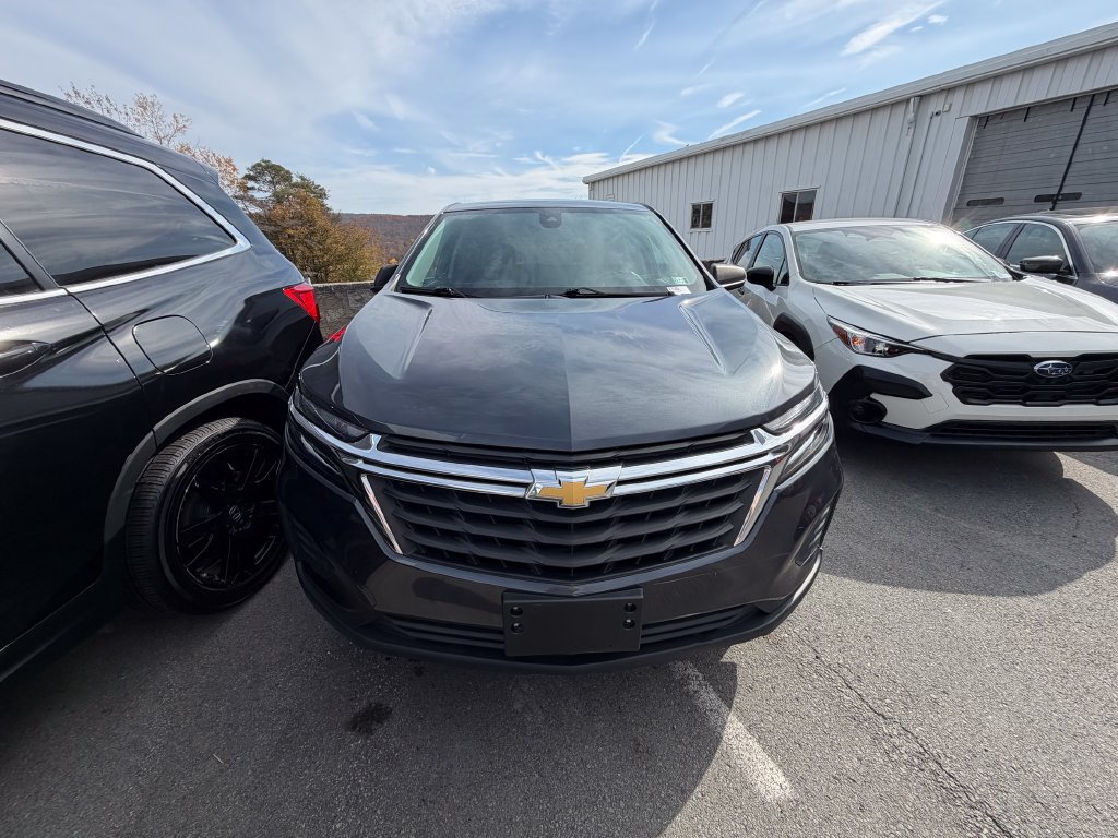 Used 2022 Chevrolet Equinox LS w/ LS Convenience Package AWD/4WD image 8