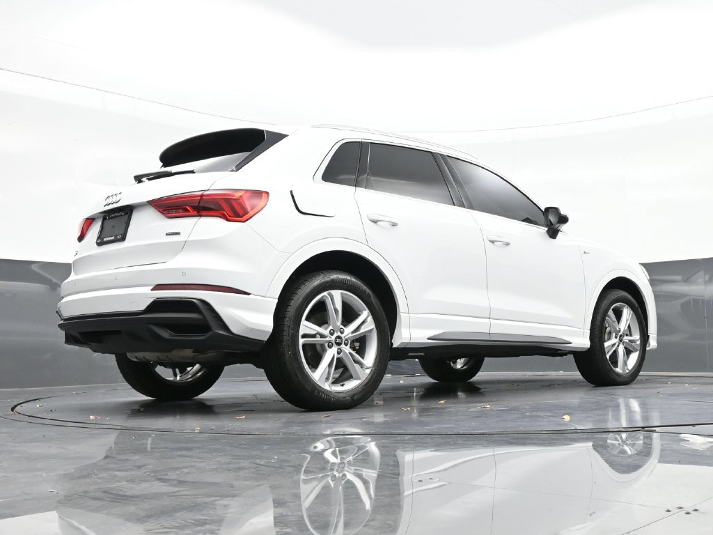 Used 2023 Audi Q3 2.0T Premium AWD/4WD image 27
