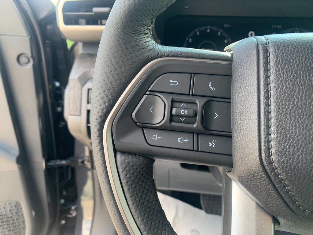 New 2026 Toyota Tacoma Limited AWD/4WD image 27
