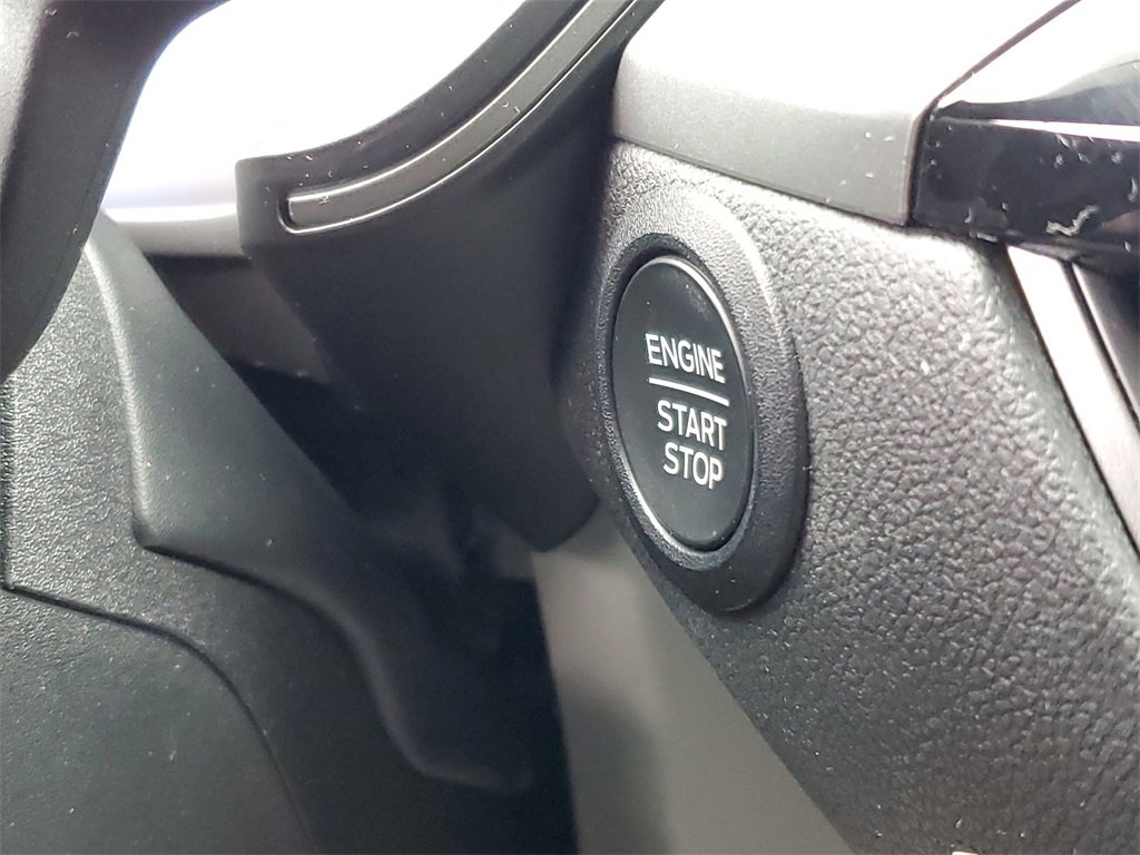Used 2023 Ford Escape Active image 18