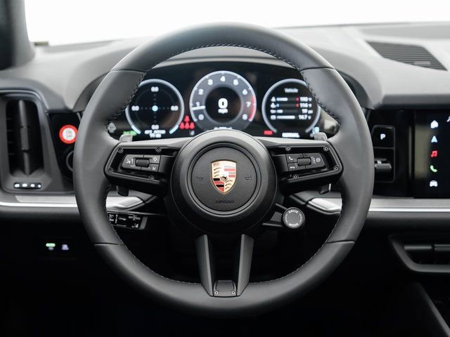 Certified 2025 Porsche Cayenne image 13