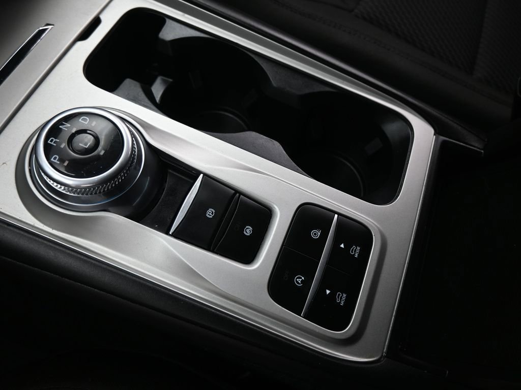 Certified 2024 Ford Explorer XLT image 16