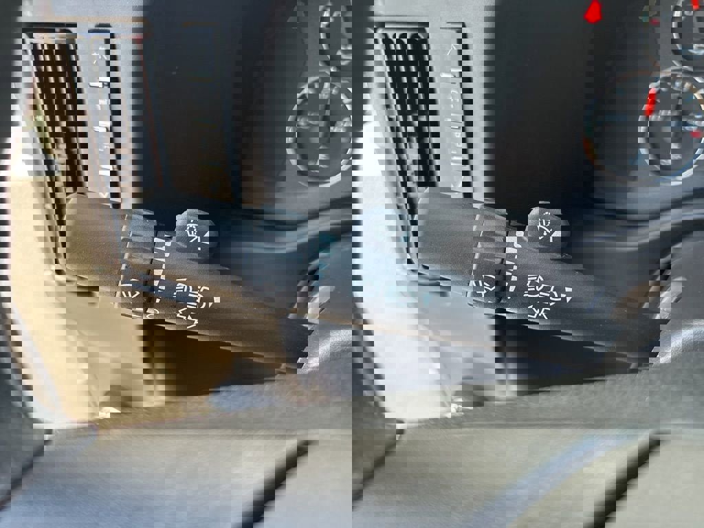 New 2025 Chevrolet Express 3500 w/ Power Convenience Package image 39