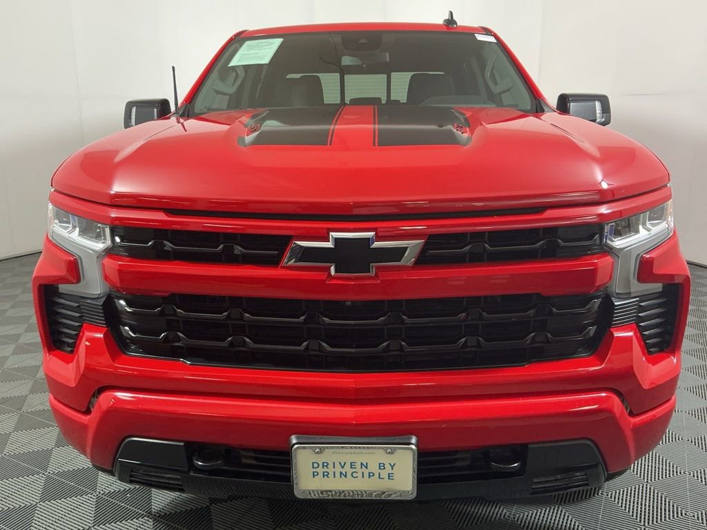 Used 2022 Chevrolet Silverado 1500 RST w/ Convenience Package II image 3