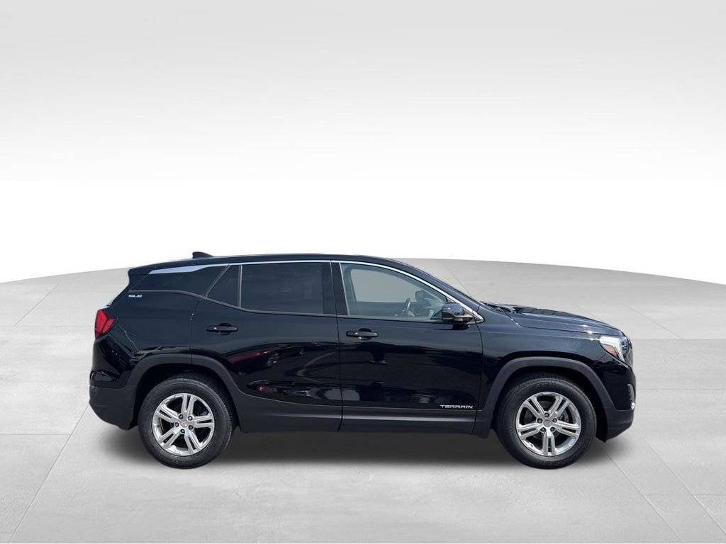 Used 2019 GMC Terrain SLE w/ LPO, Floor Liner Package FWD image 5