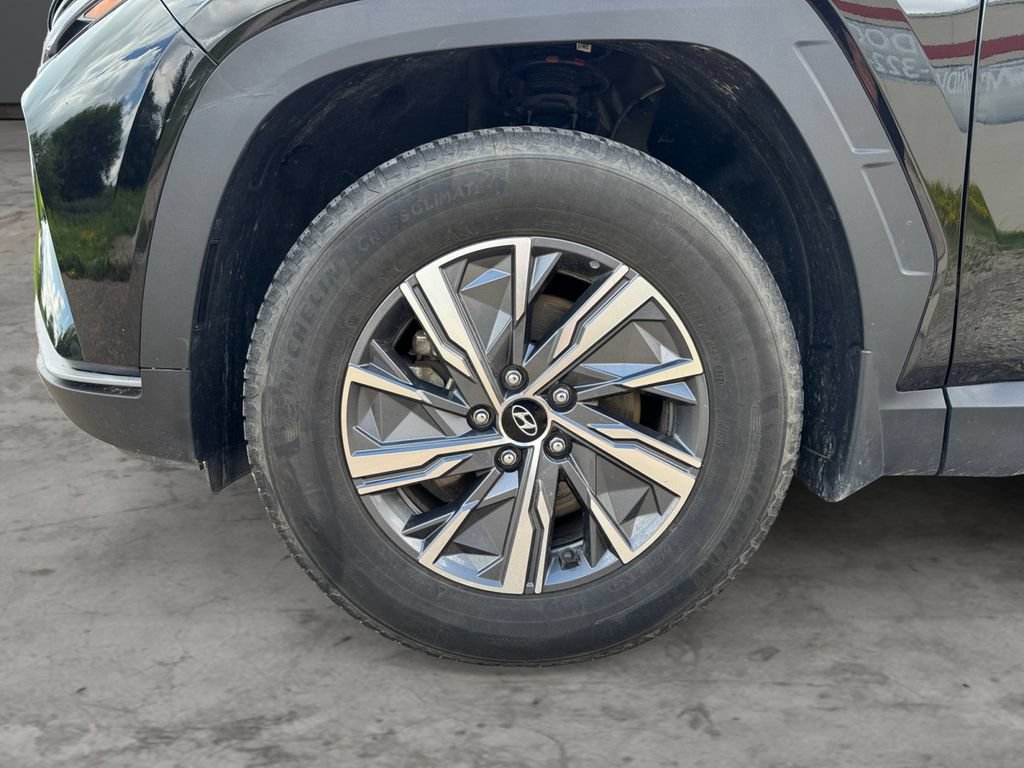Used 2023 Hyundai Tucson Blue AWD/4WD image 8