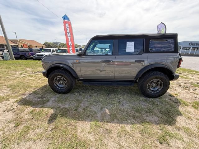 Used 2025 Ford Bronco Badlands AWD/4WD image 4