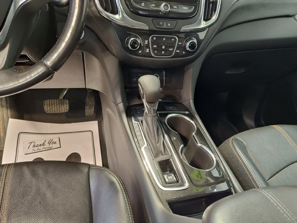 Used 2022 Chevrolet Equinox Premier AWD/4WD image 11