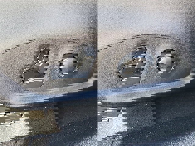 Used 2022 Jeep Compass Limited w/ Sun and Sound Group image 23