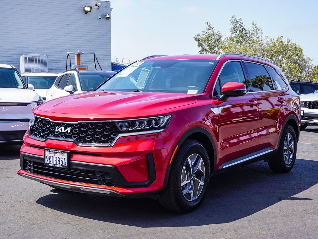 Certified 2022 Kia Sorento S FWD image 4