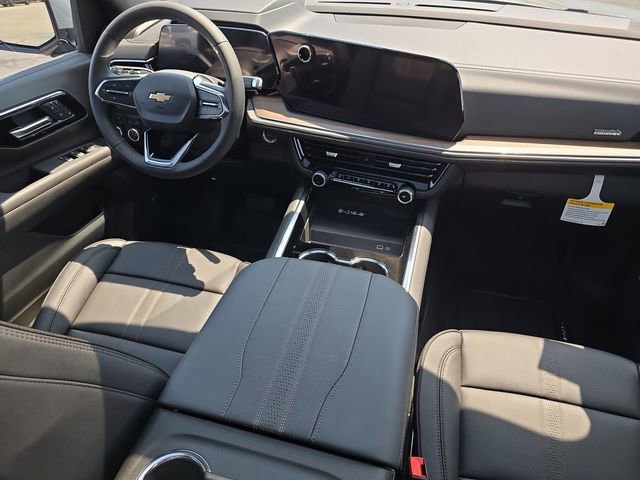 New 2025 Chevrolet Suburban High Country image 30