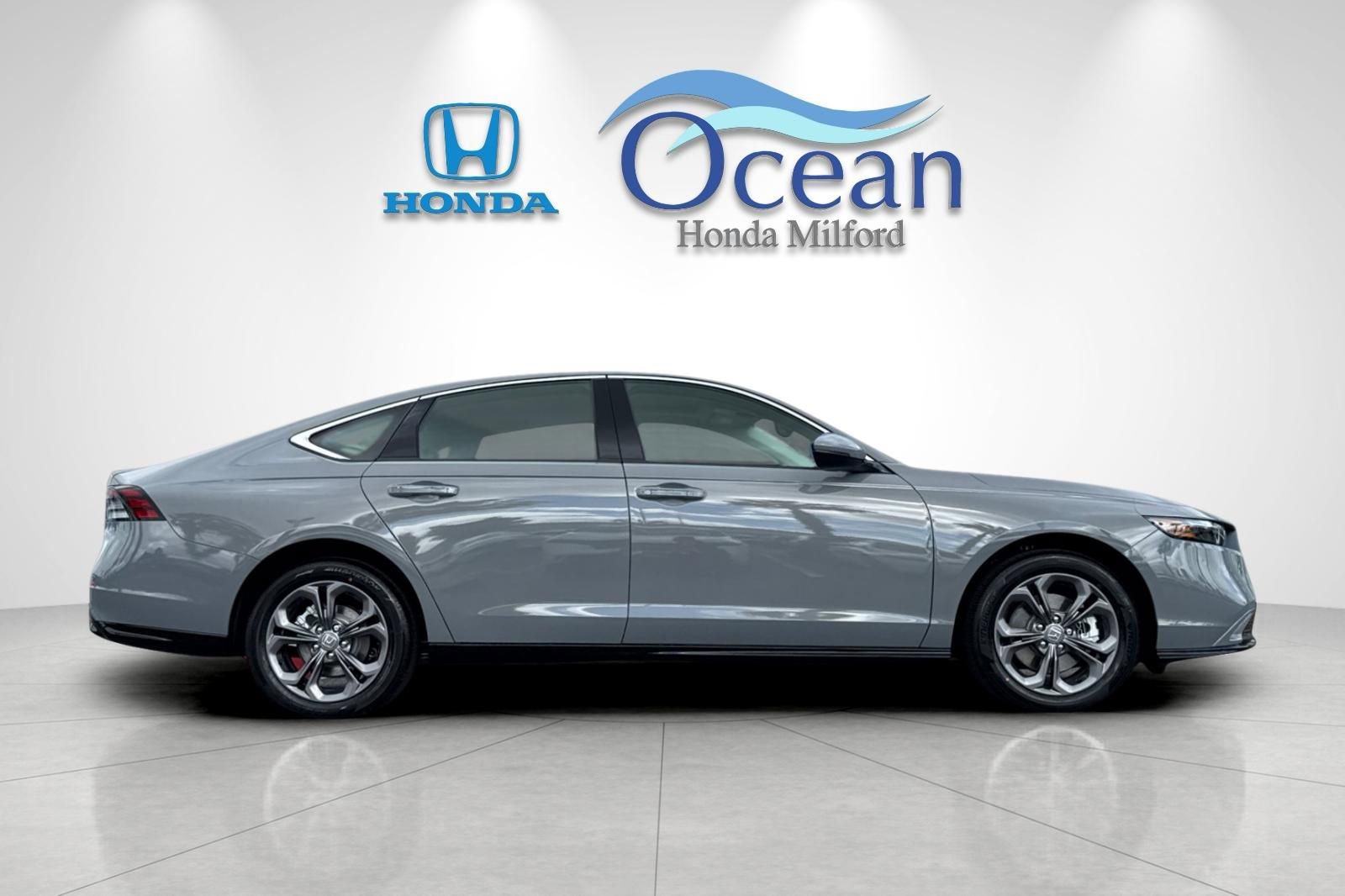 New 2026 Honda Accord EX-L image 6