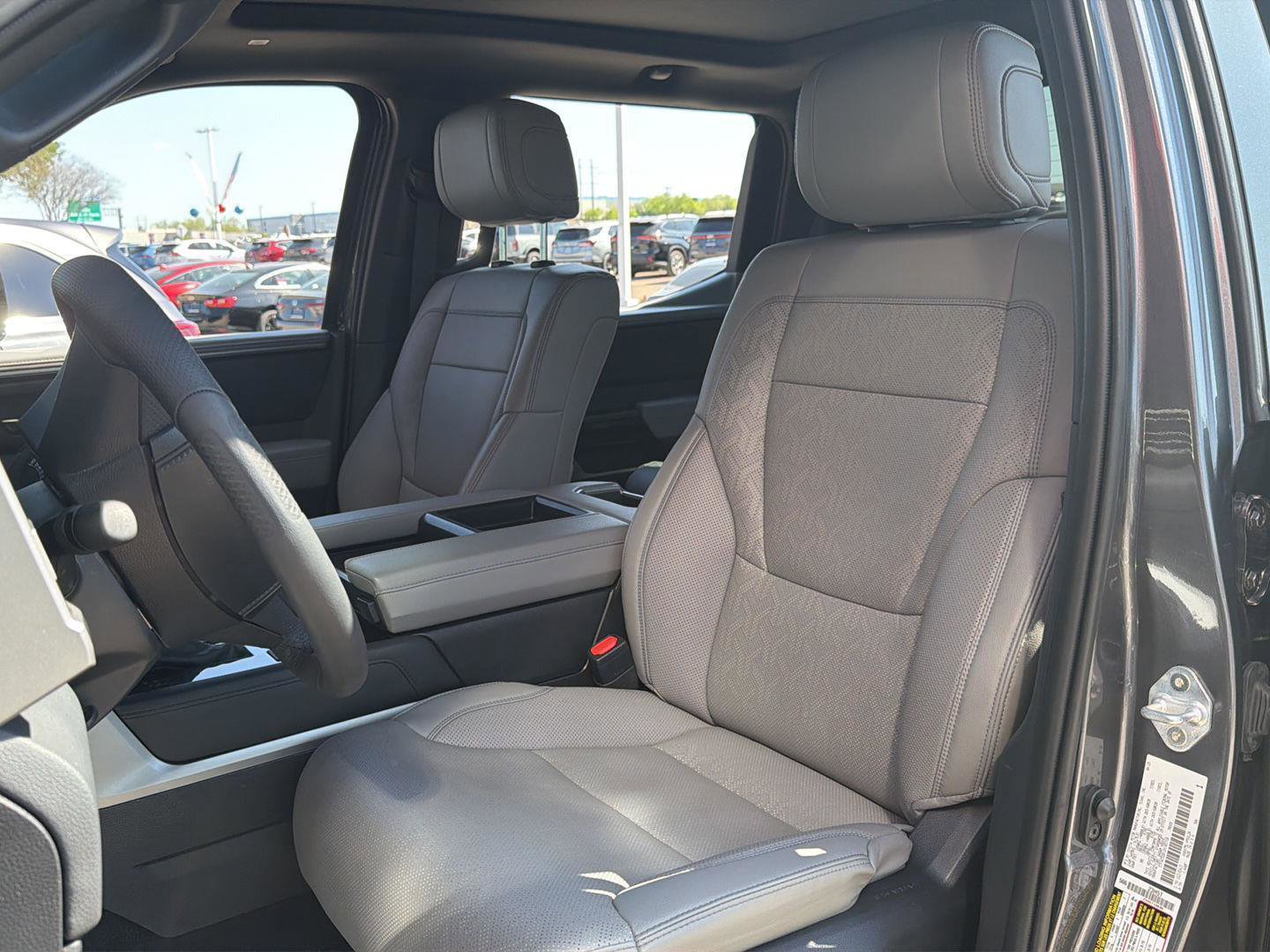 Used 2025 Toyota Tundra Limited image 10