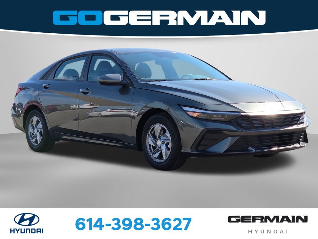 Certified 2026 Hyundai Elantra SE FWD image 4