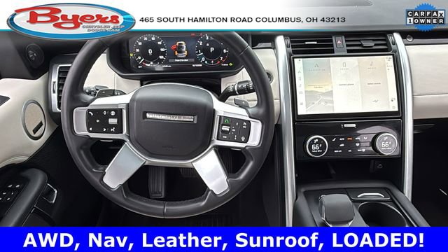 Used 2024 Land Rover Discovery S image 12