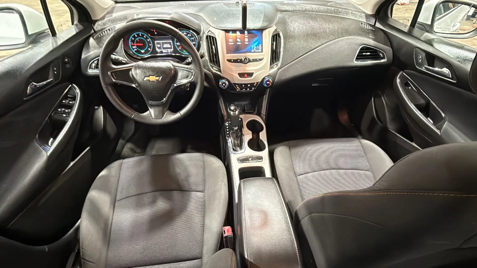 Used 2018 Chevrolet Cruze LS image 26