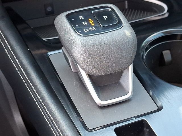 Used 2025 Nissan Rogue Platinum w/ Platinum Premium Package image 15